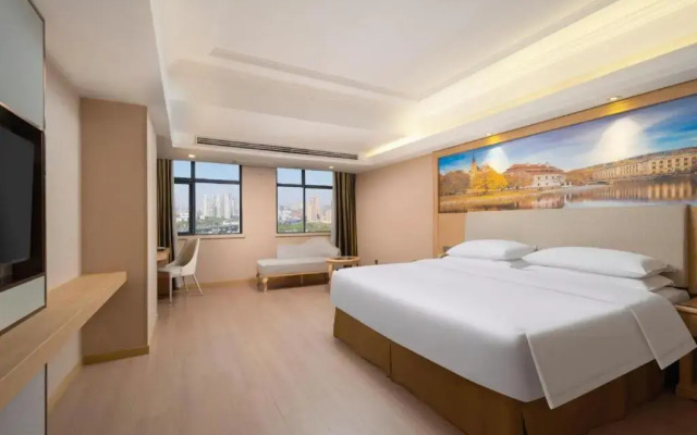 Vienna Hotel (Xiaogan Beijing Road)