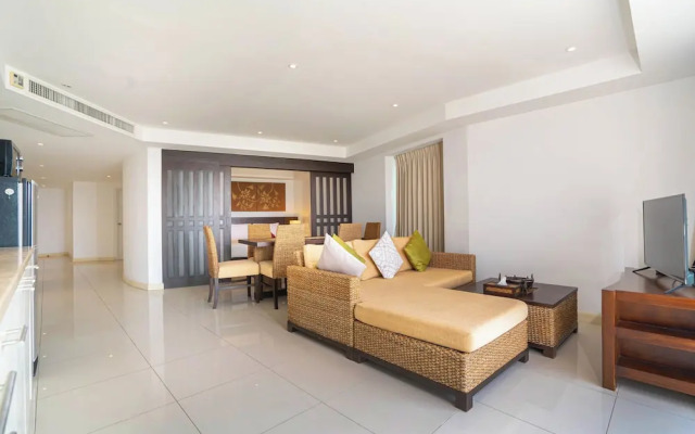 Kata Ocean View 2BR Apartment M12