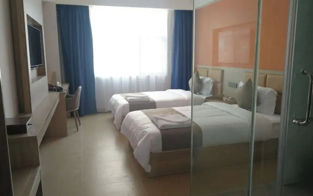 Paci Hotel
