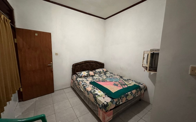 OYO 93128 Hotel Lamin 2