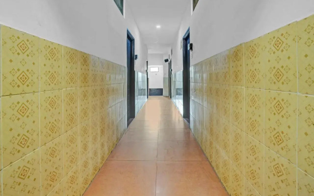 Oyo Flagship 805571 Hotel New Ss Palace.