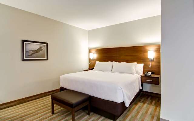 Best Western London Airport Inn & Suites