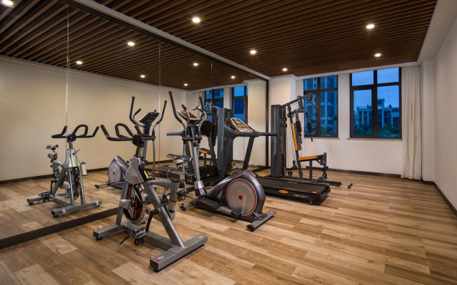 Ramada by Wyndham Liuzhou Luzhai