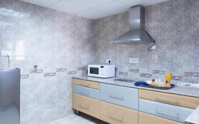 Al Manaf Hotel Suites