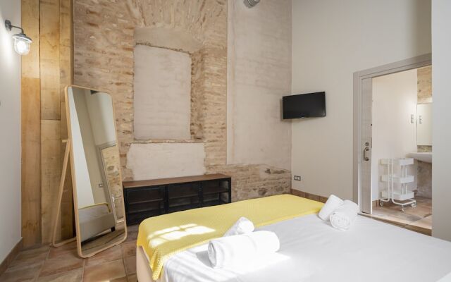 Dobo | Hostal Azacanes