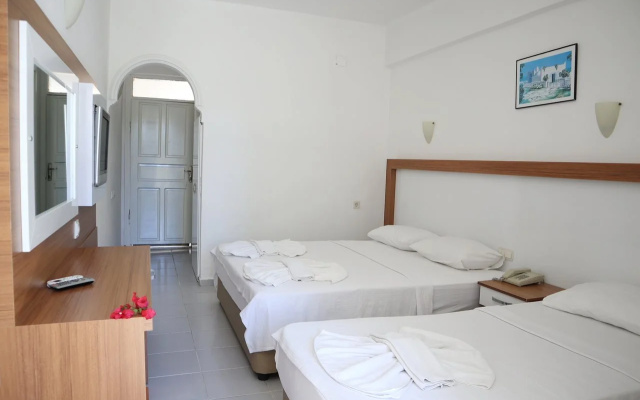 Kleopatra Smile Hotel