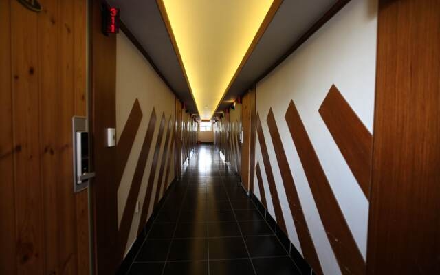 Theme 21 Motel