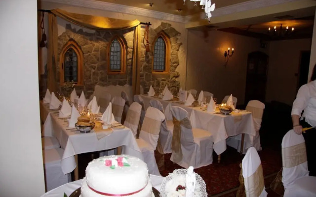 Ivy Tower Hotel