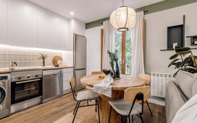 Zappa - 2 Bedrooms in Chamber