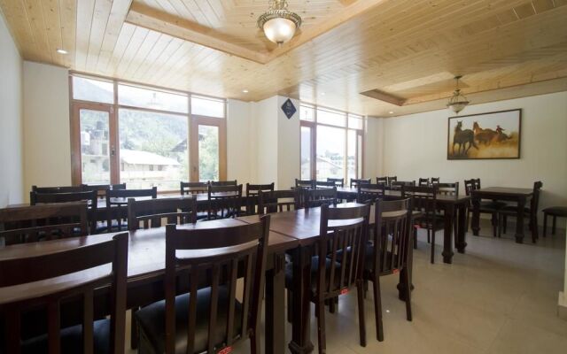 Ra Hotels The Himalayan Paradise