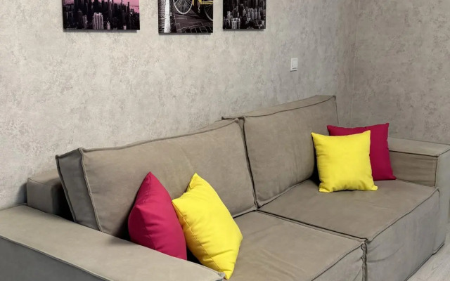 Apartments on Amur Boulevard 17