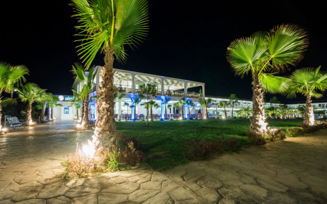 Caretta Island - All Inclusive