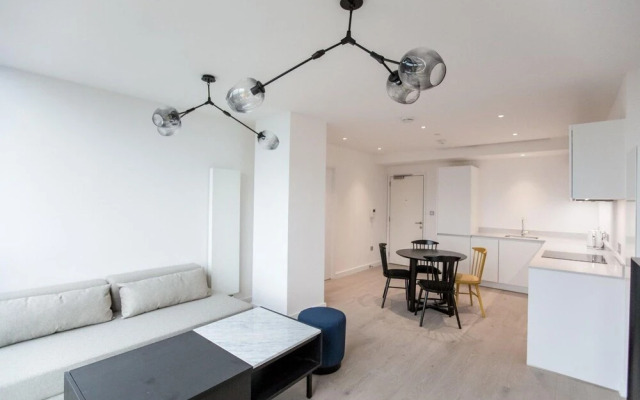 Superior 1 bed in Hill House