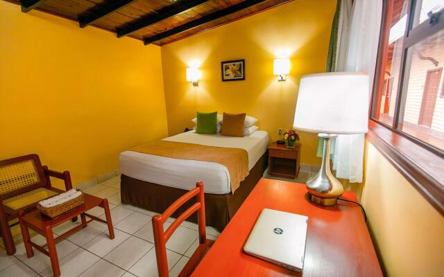 Best Western Las Mercedes Airport