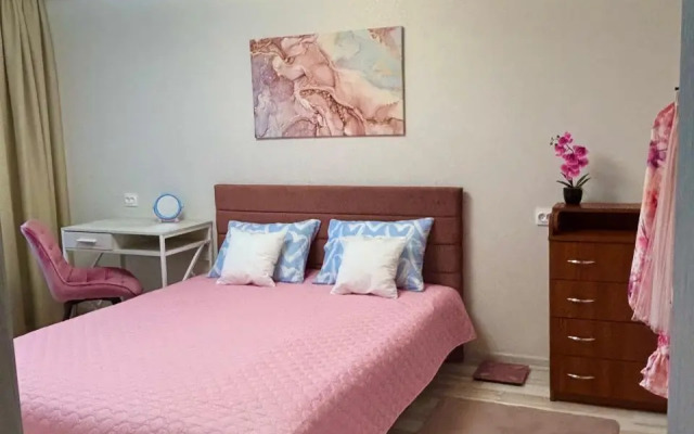 Апартаменты СпатиНаКровати на набережной генерала Карбышева