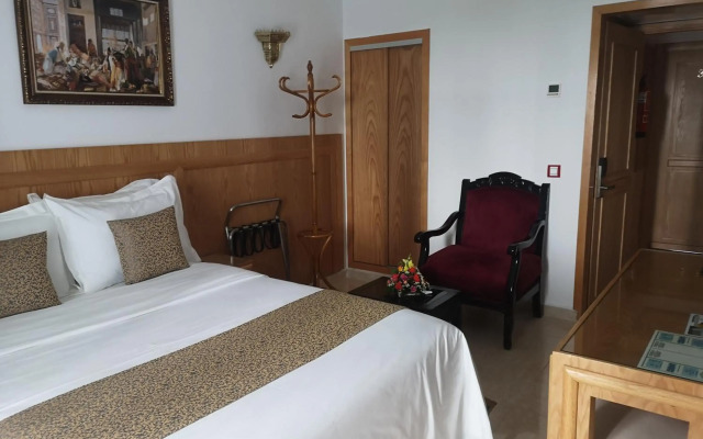 Majliss Hotel