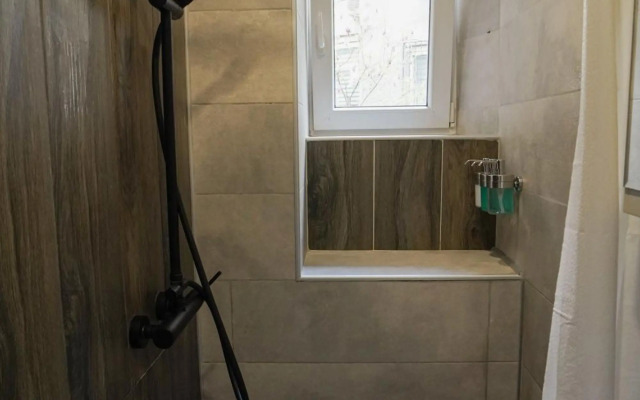 Luxury Apt Near Belgrade Center w/Patio and Garden