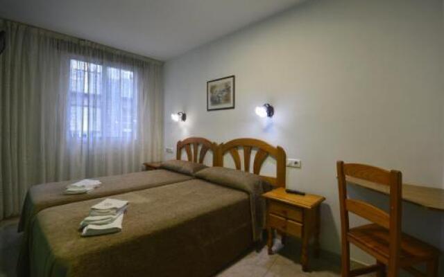 Hostal Marin