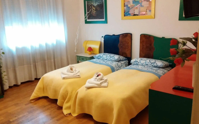 Venice Treviso Airport Bed