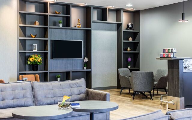 NH Luxembourg Airport