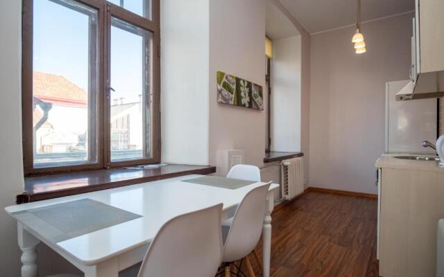 Old Town Studio Apartment - Uus Street 24