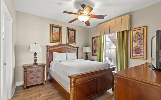 Magnolia Pointe Luster Leaf 4837-301 3 Bedroom Condo