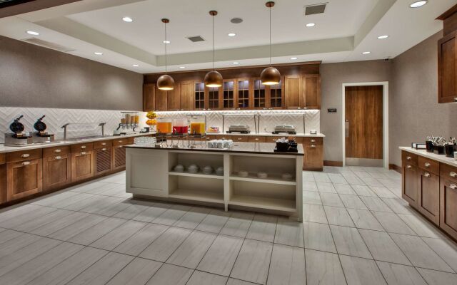 Homewood Suites by Hilton Columbus/Easton, OH