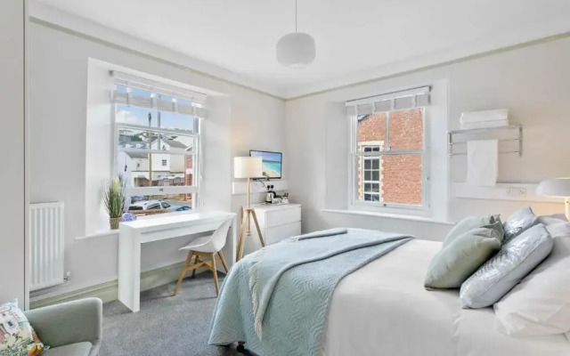 Park View Rooms & Relaxation
