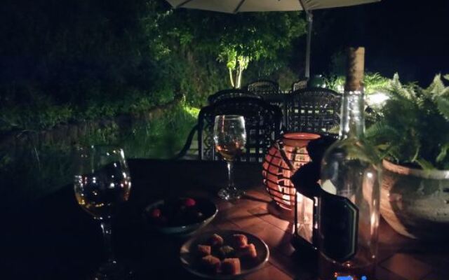 Yun Shang Wu Tian Guesthouse