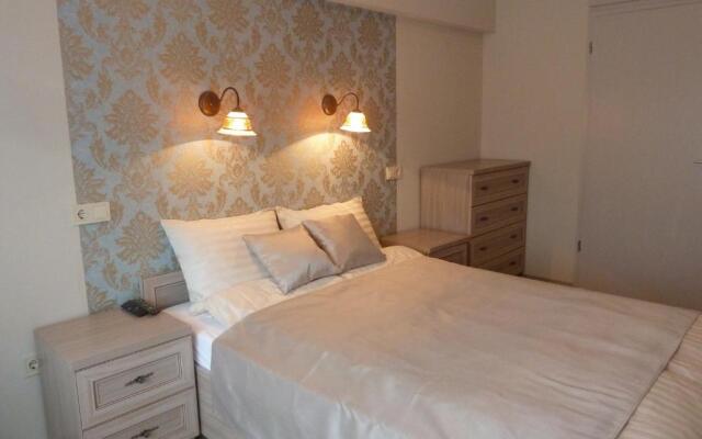 VárLak Apartman