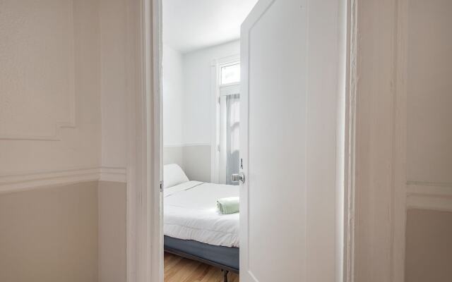 5225 rue Saint-urbain