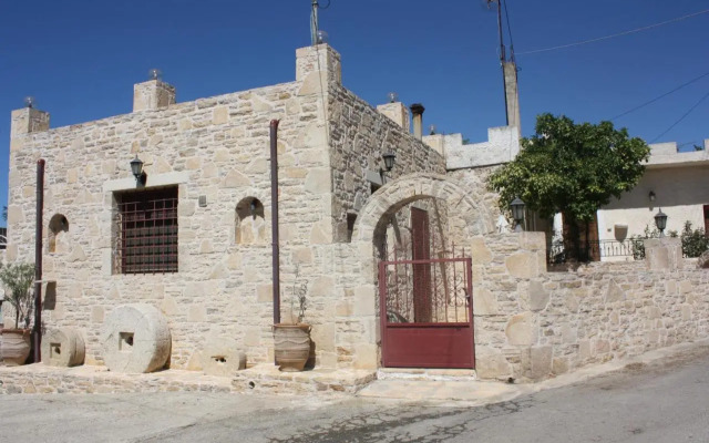 Villa Fabrika