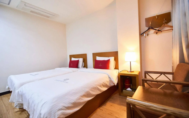 Shin Shin Hotel