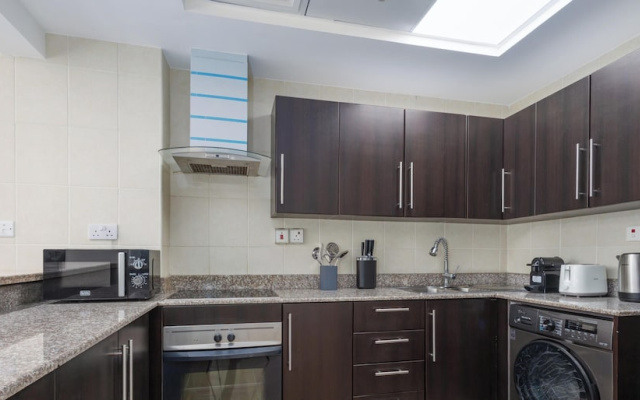 LUX The 02 Residences JLT Suite