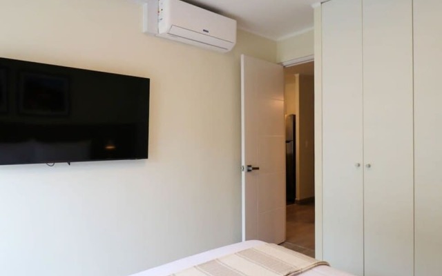 w Fascinating 1BR w AC in San Isidro