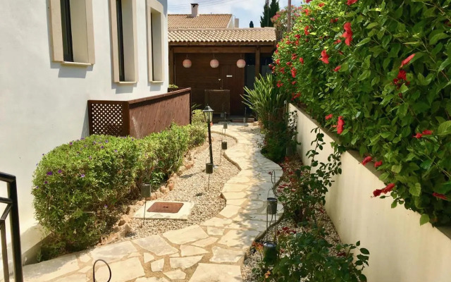 Villa Panorama - Stunning views in villa with hot tub, pool, garden