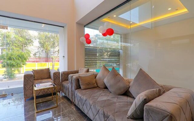 Fabhotel Pratham Inn