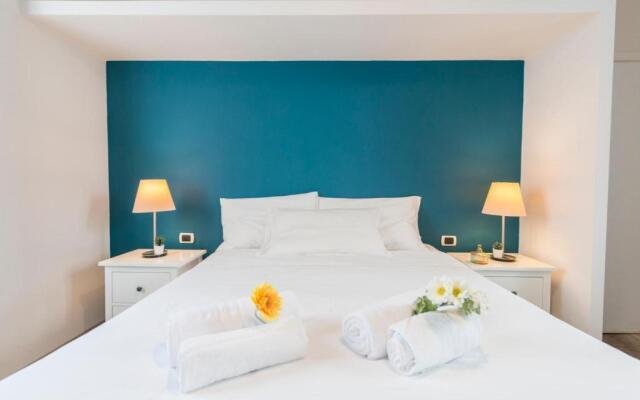 Heart Centre Milan Navigli 3 Levels Apartment