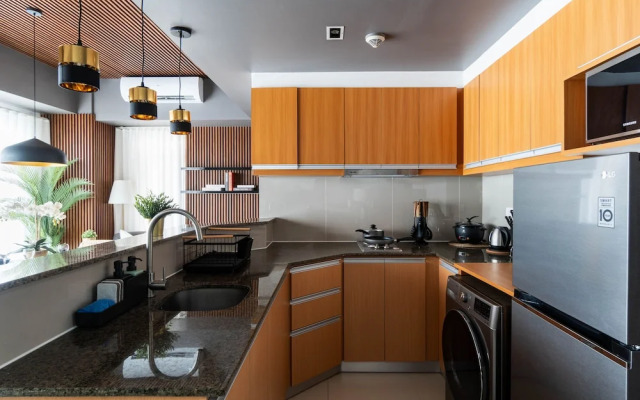 Modern Luxury 1BR in Venice Mckinley