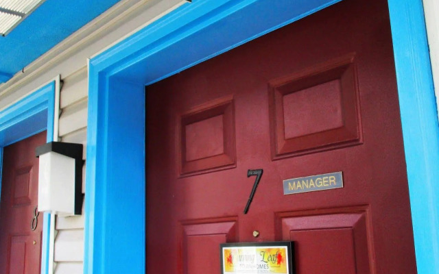 Turning Leaf Furnished Townhomes