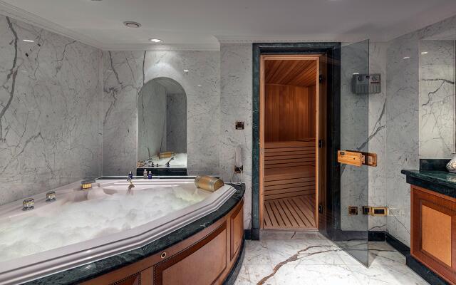 InterContinental Istanbul by IHG