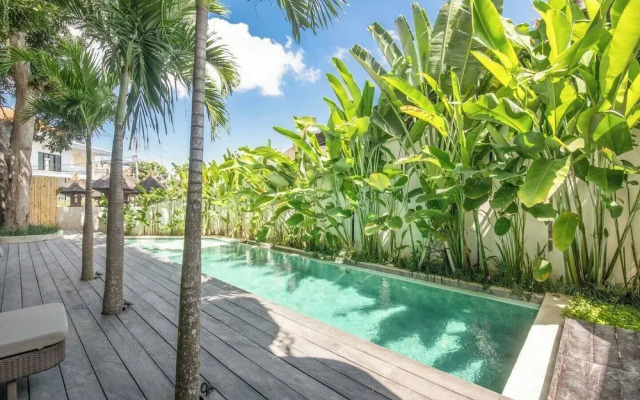 Modern 1-br Loft With Art Deco Vibe Shared Pool