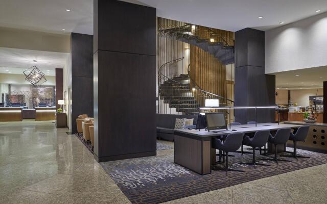 Sheraton Ottawa Hotel