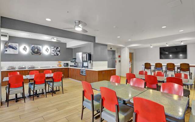 Executive Residency by Best Western Navigator Inn & Suites