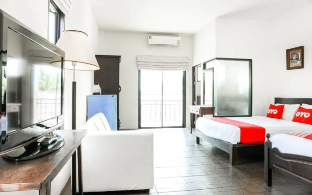 Oyo 365 Family Bungalow