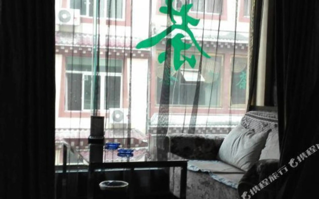 Xuefeng Hotel