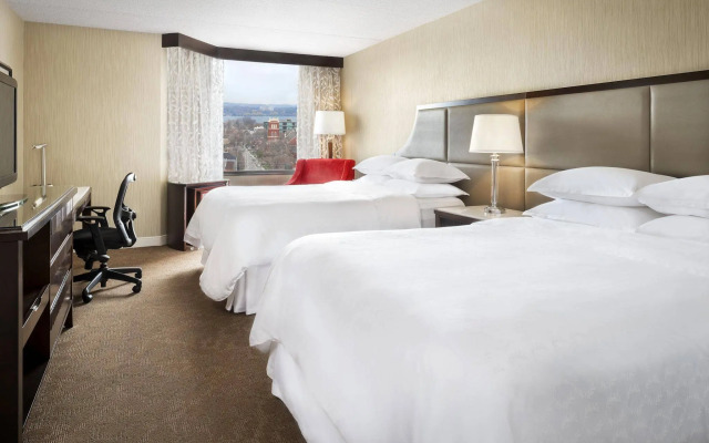 Sheraton Hamilton Hotel