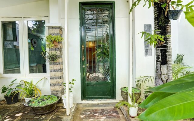 OYO Life 2929 Kost Sofie Syariah