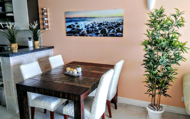 Beautiful 2 bedroom 2 bathroom sea view