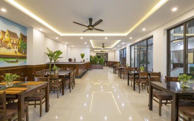 Phuc Hung Riverside Villa